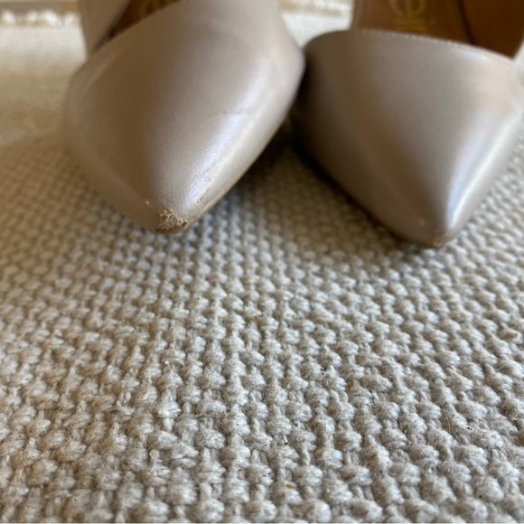 Calvin Klein Nude Leather Pumps With Cross Strap Size 8.5 Heel: 3 1/2” - Picture 7 of 7